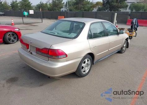 2001 Honda Accord 2.3 Lx from USA, damaged, VIN 1HGCG56401A000481